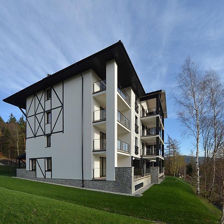 Eleganckie Apartamenty Sun Seasons 24 W Swieradowie Zdroju Z Widokiem Na Gory By Noclegi Renters Świeradów-Zdrój Exterior foto
